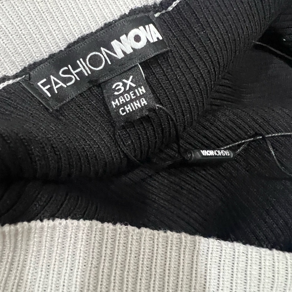 Fashion Nova Charlotte Sweater Black and White Buttoned Dress - Picture 8 of 10
